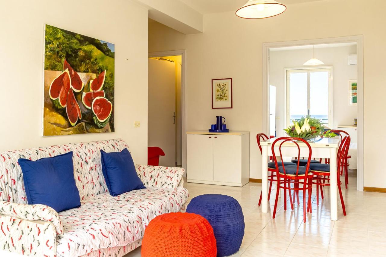 La Casa Di Stefe Apartment Giardini Naxos Ngoại thất bức ảnh